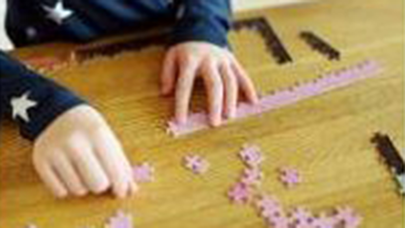 What Kids Learn from Jigsaw Puzzles | Talking about Play